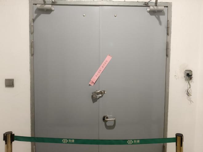 法提款客服电话关机公司楼层货梯通道已被封CQ9电子平台迷失的